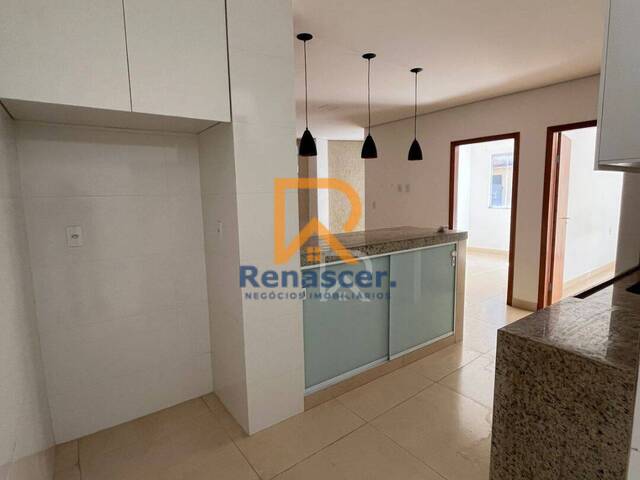 #rn160 - Apartamento para Venda em Manhuaçu - MG